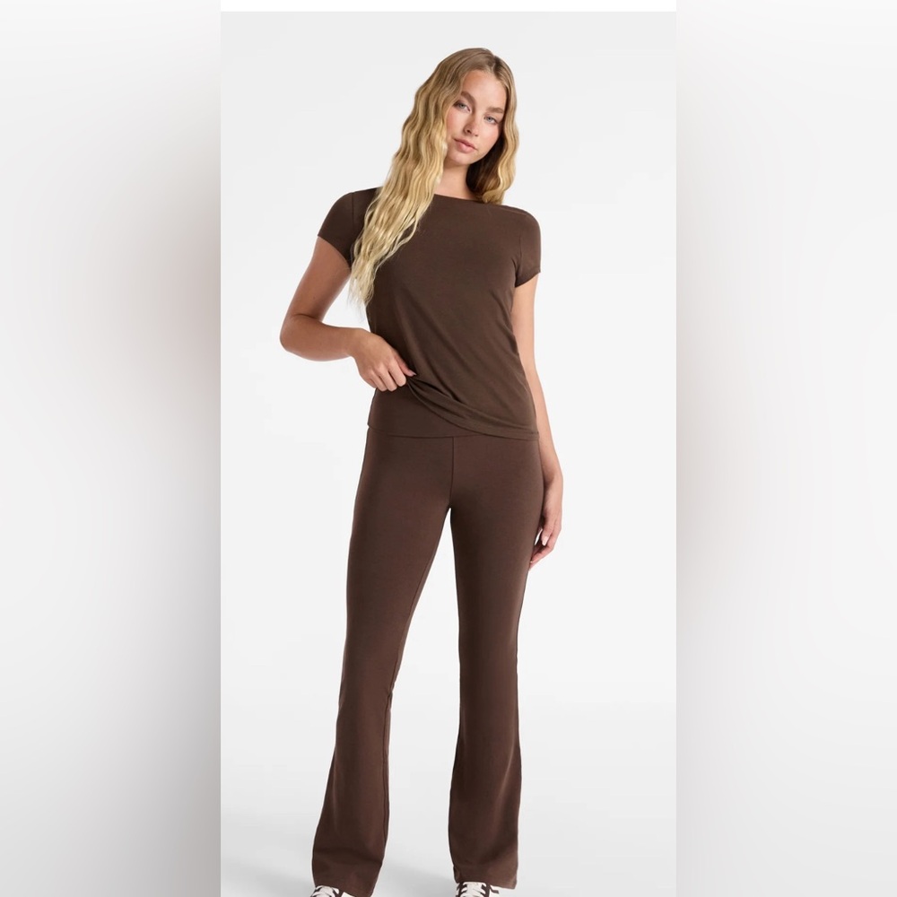 No Comment Bitter Chocolate Flare Pants Juniors L NWOT